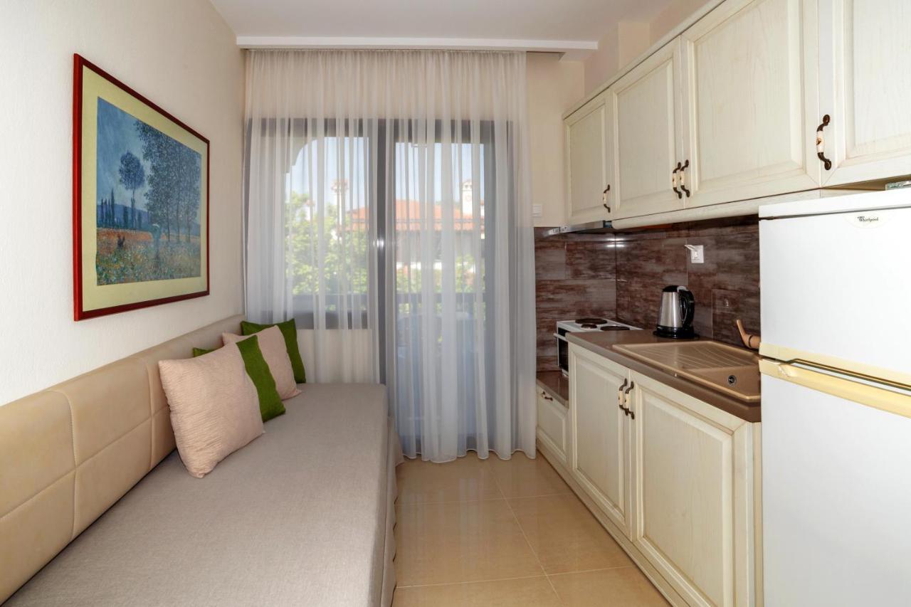 Apartments Kassandrinos-Maria Nikiti  Exterior foto